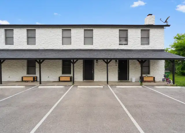Property at 200 Laurel Dr Unit C, Round Rock, TX, 78664, 2 beds, 1.5 baths, [object Object]