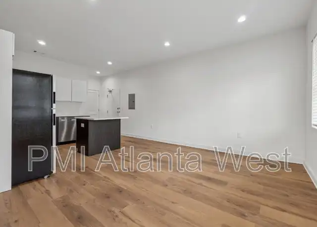 Property at 750 Cascade Pl SW Unit 9, Atlanta, GA, 30310, 1 bed, 1 bath, [object Object]