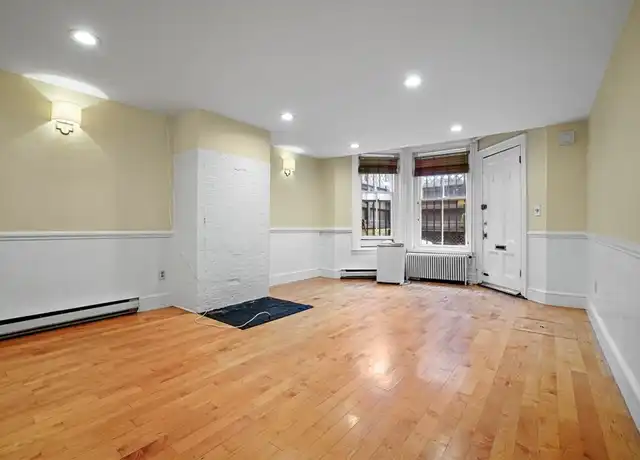 Property at 31 Hereford St Unit A, Boston, MA, 02115, 1 bed, 1 bath, [object Object]