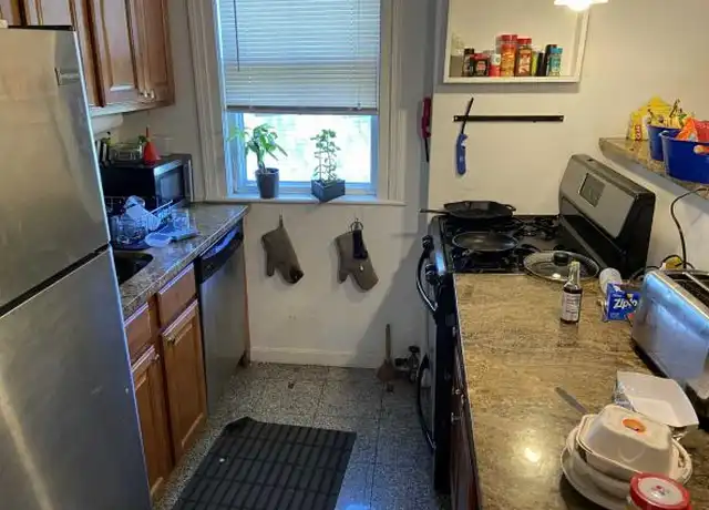 Property at 48 Newton St, Brighton, MA, 02135, 4 beds, 1 bath, [object Object]