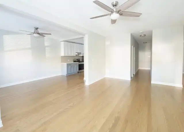 Property at 4837 N Wolcott Ave Unit 1A, Chicago, IL, 60640, 2 beds, 1 bath, [object Object]
