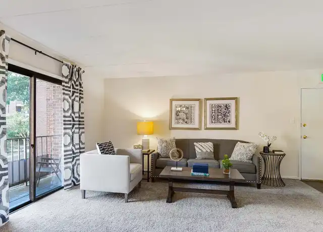 Property at Parkway - 416 1st St, Williamsburg, VA, 23185, 1 bed, 1 bath, [object Object]
