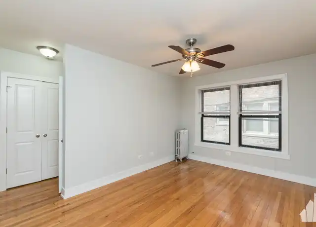 Property at 516 W Cornelia Ave Unit 220, Chicago, IL, 60657, 1 bed, 1 bath, [object Object]