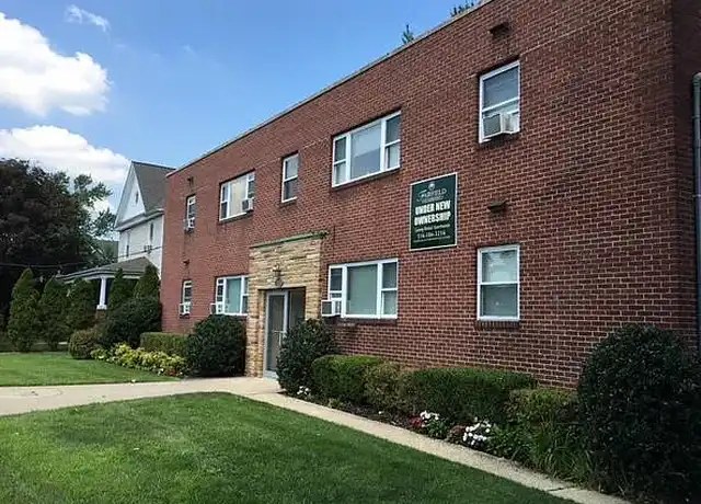 Property at Fairfield East at Farmingdale - 717 Conklin St, Farmingdale, NY, 11735, 1 bed, 1 bath, [object Object]