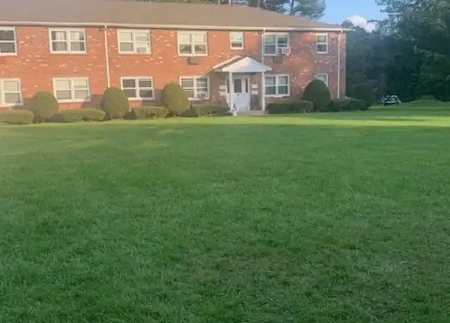 Property at 447 High St Unit 5E, Dalton, MA, 01226, 2 beds, 1 bath, [object Object]