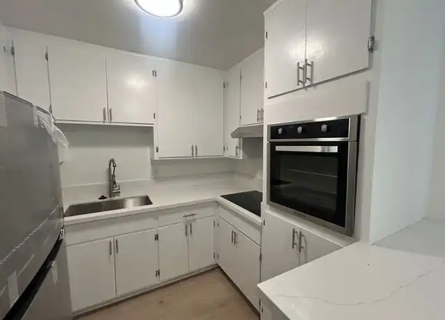 Property at 10205 Pinewood Ave Unit 14, Tujunga, CA, 91042, 1 bed, 1 bath, [object Object]