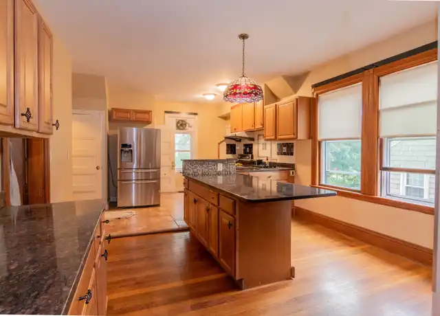 Property at 305 Central St, Auburndale, MA, 02466, 5 beds, 3 baths, [object Object]