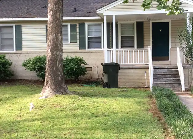 Property at 1009 E Magnolia Ave, Auburn, AL, 36830, 3 beds, 1 bath, [object Object]