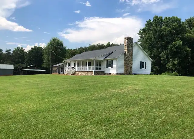 Property at 2696 Old Highway 601, Mount Airy, NC, 27030, 2 beds, 2 baths, [object Object]