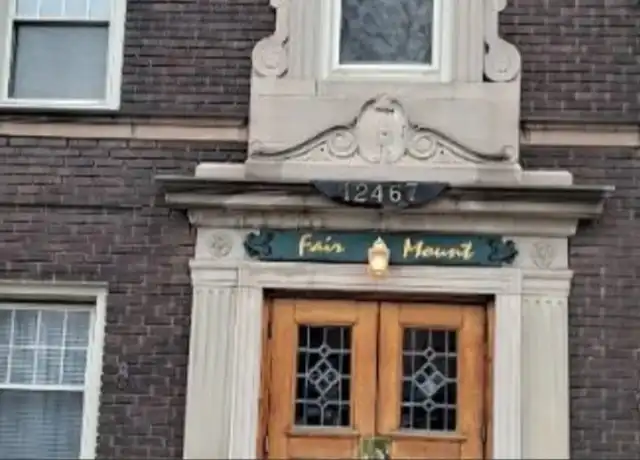 Property at 12469 Cedar Rd Unit 6B, Cleveland Heights, OH, 44106, 1 bed, 1 bath, [object Object]