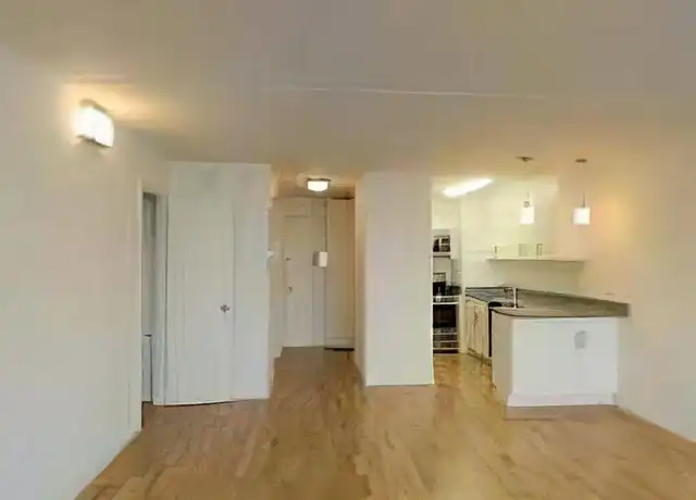 Property at 395 S End Ave Unit 7A, New York, NY, 10280, 2 beds, 1 bath, [object Object]