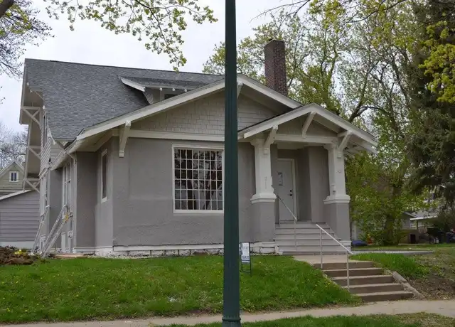 Property at 211 N Spring Ave Unit 02, Sioux Falls, SD, 57104, 2 beds, 1 bath, [object Object]
