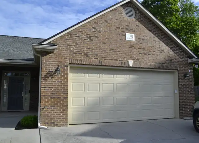 Property at 1601 Silver Oak Ln, Knoxville, TN, 37922, 3 beds, 2 baths, [object Object]