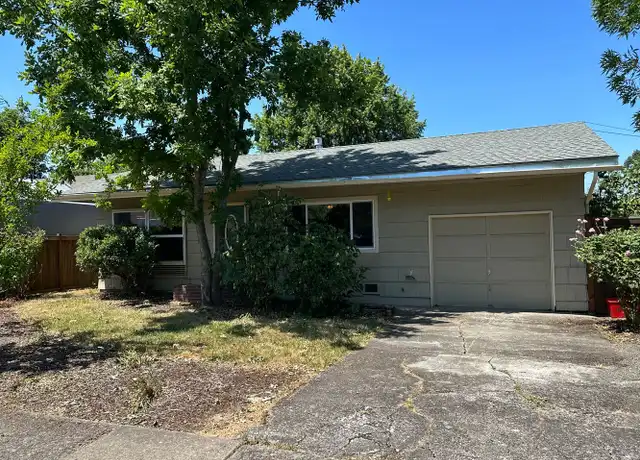 Property at 2115 W 19th Pl, Eugene, OR, 97405, 2 beds, 1 bath, [object Object]