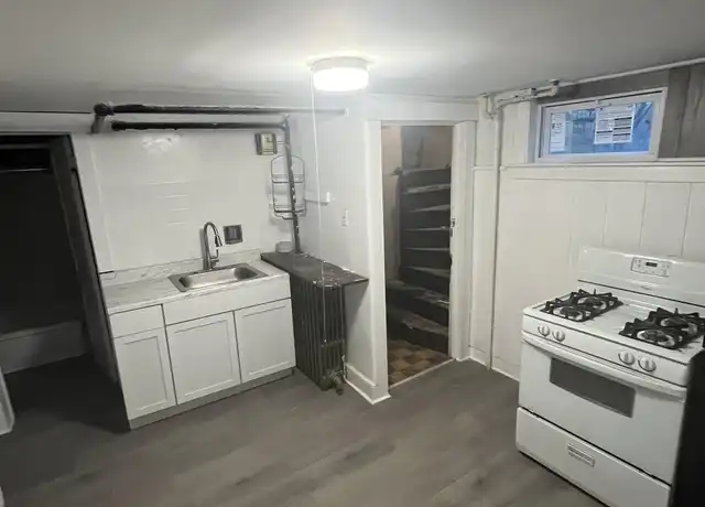 Property at 100 Crestmont Rd Unit 3, Binghamton, NY, 13905, 0 beds, 1 bath, [object Object]