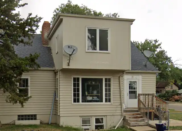 Property at 4 5th St W Unit B, Dickinson, ND, 58601, 3 beds, 1 bath, [object Object]