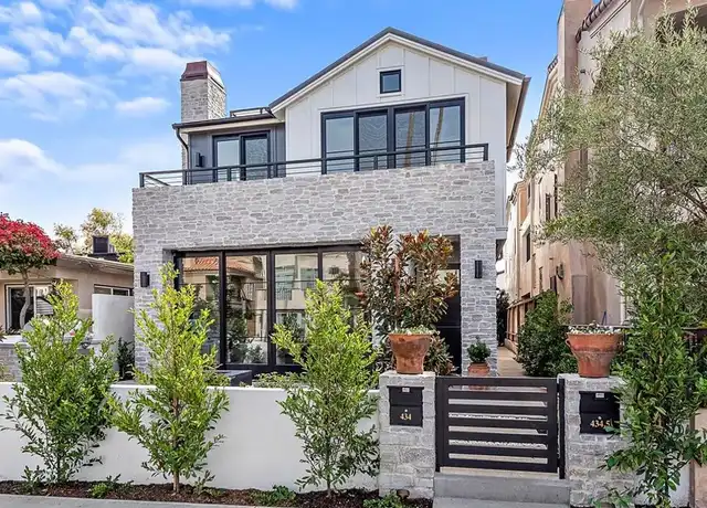 Property at 434 Goldenrod Ave, Corona del Mar, CA, 92625, 2 beds, 2.5 baths, [object Object]