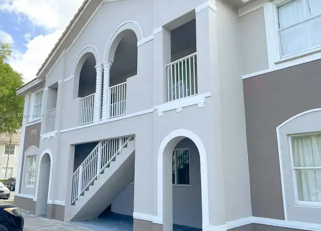 Property at 2900 SE 17th Ave #102, Homestead, FL, 33035, 3 beds, 2 baths, [object Object]
