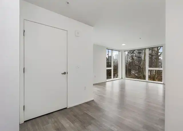 Property at 1404 Boylston Ave, Seattle, WA, 98122, 0-1 beds, 1 bath, [object Object]