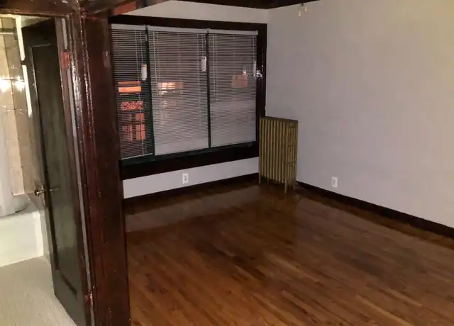 Property at 846 W Montrose Ave Unit 205, Chicago, IL, 60613, 1 bed, 1 bath, [object Object]