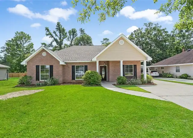 Property at 71242 Lake Placid Dr, Covington, LA, 70433, 3 beds, 2 baths, [object Object]