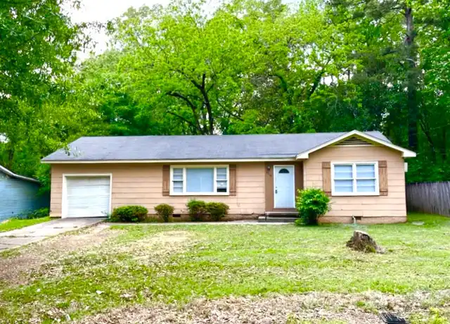 Property at 2319 Paden St, Jackson, MS, 39204, 3 beds, 1.5 baths, [object Object]