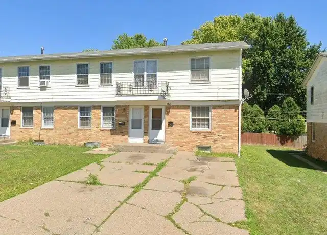 Property at 2715 Magnolia Dr Unit 2715, Bettendorf, IA, 52722, 2 beds, 1 bath, [object Object]