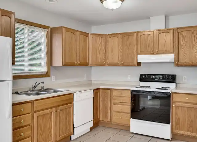 Property at 2014 7th St S Unit 2016, La Crosse, WI, 54601, 2 beds, 1 bath, [object Object]