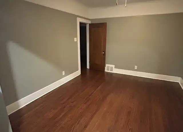 Property at 5266 Coplin St Unit 2, Detroit, MI, 48213, 2 beds, 1 bath, [object Object]