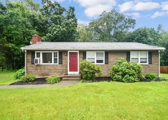 Property at 1763 Main St, Concord, MA, 01742, 3 beds, 2 baths, [object Object]