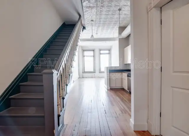 Property at 121 W Broad St Unit 205, Richmond, VA, 23220, 2 beds, 2 baths, [object Object]