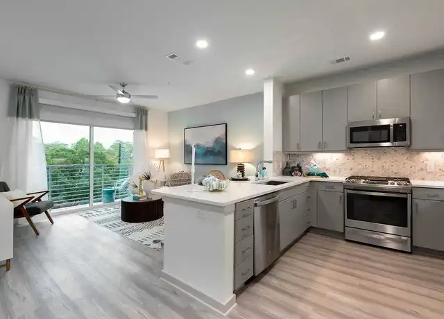 Property at Alta River Oaks - 3636 W Dallas St, Houston, TX, 77019, 1-3 bed, 1-2 bath, [object Object]
