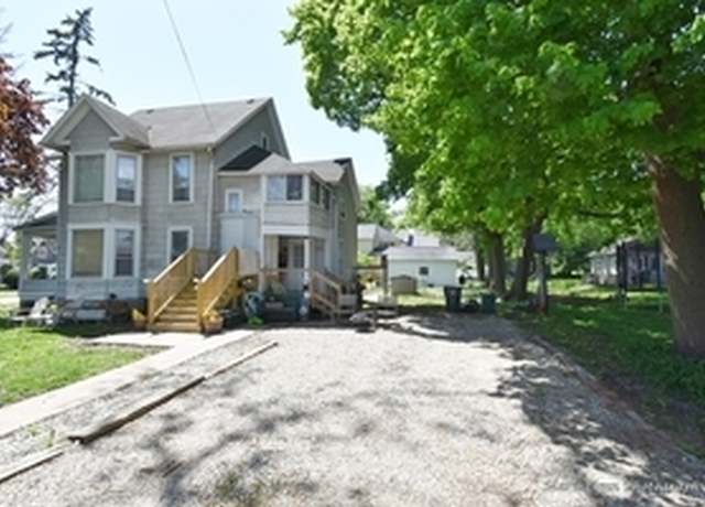 Photo of 105 N Jefferson St Unit 2, Batavia, IL 60510