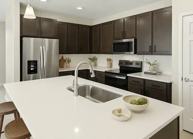 Property at Creekside at Grand Prairie - 2425 Bardin Rd, Arlington, TX, 76018, 1-3 bed, 1-2 bath, [object Object]