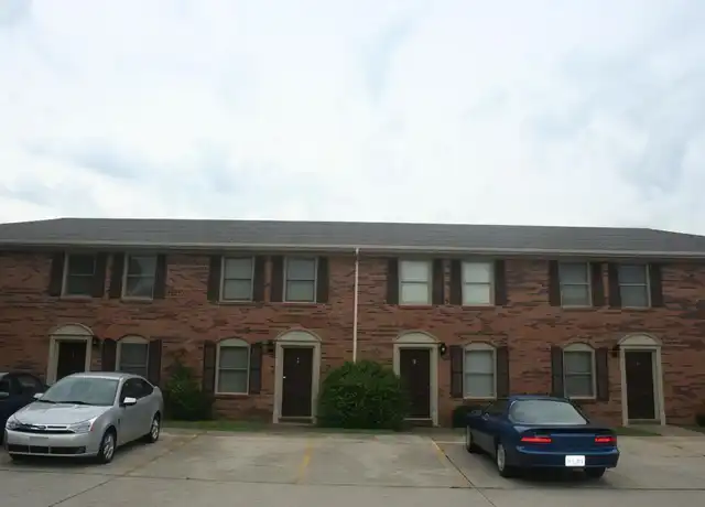 Property at 144 Maple Hill Dr Unit DR1, Richmond, KY, 40475, 2 beds, 1.5 baths, [object Object]