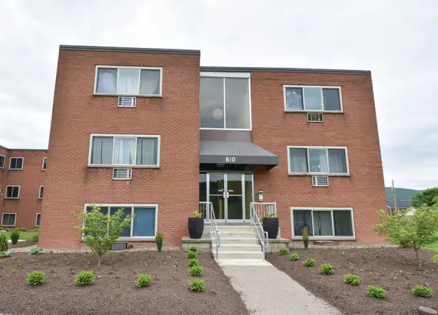 Property at 812 E Water St Unit 32, Lock Haven, PA, 17745, 1 bed, 1 bath, [object Object]