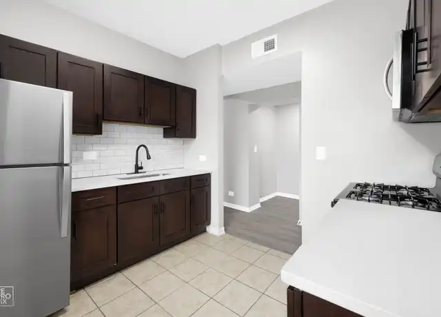 Property at 5015 S Champlain Ave, Chicago, IL, 60615, 2 beds, 1 bath, [object Object]