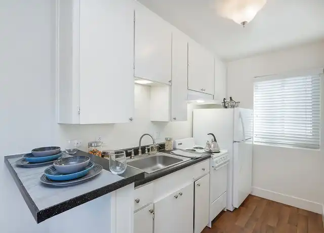 Property at Elan Beachlofts - 852 Chalcedony St, San Diego, CA, 92109, 1 bed, 1 bath, [object Object]