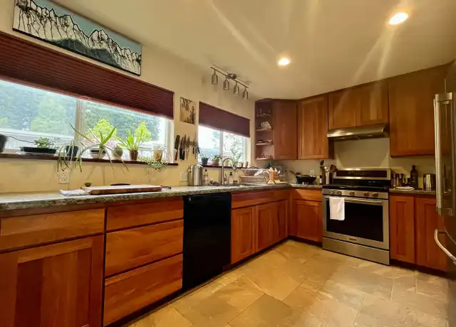 Property at 3613 Sequoia Ln, Eureka, CA, 95503, 3 beds, 1 bath, [object Object]