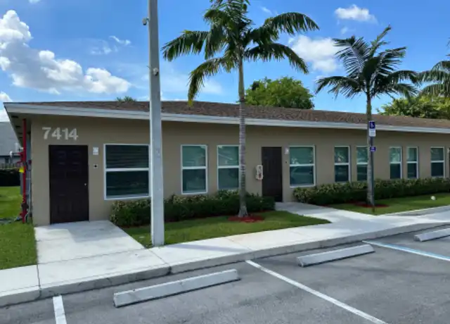 Property at 7414 SW 10th Ct Unit 107, North Lauderdale, FL, 33068, 2 beds, 2 baths, [object Object]