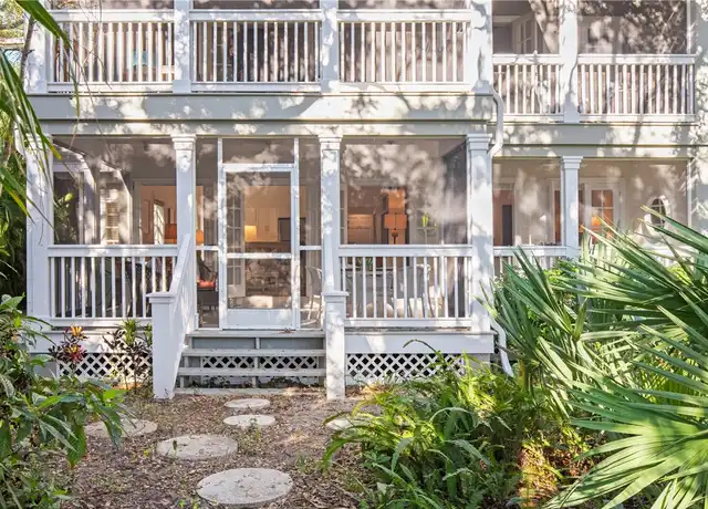Property at 1155 Winding Oaks Cir E #102, Vero Beach, FL, 32963, 1 bed, 2 baths, [object Object]