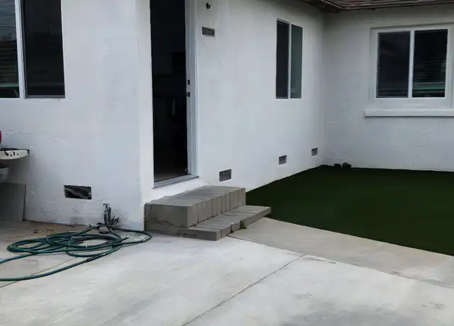 Property at 10920 Lillian Ln, South Gate, CA, 90280, 3 beds, 2 baths, [object Object]