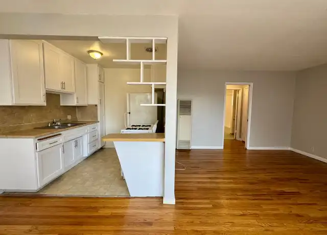 Property at 5621 E 23rd St Unit 07, Long Beach, CA, 90815, 1 bed, 1 bath, [object Object]