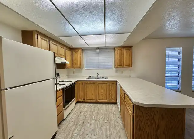 Property at 55 400 South St Unit 10, St. George, UT, 84770, 2 beds, 2 baths, [object Object]