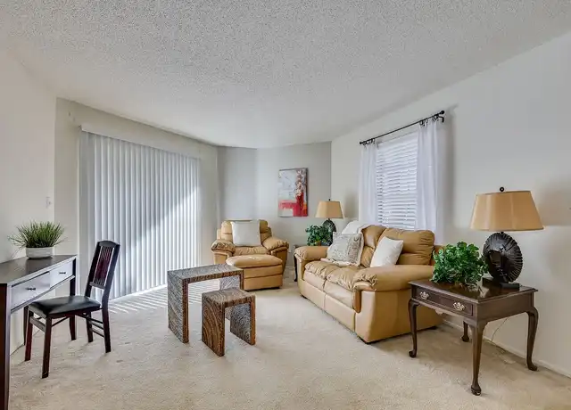 Property at Champions Pines Apartments - 1500 Champions Pines Ln, Augusta, GA, 30909, 1 bed, 1 bath, [object Object]