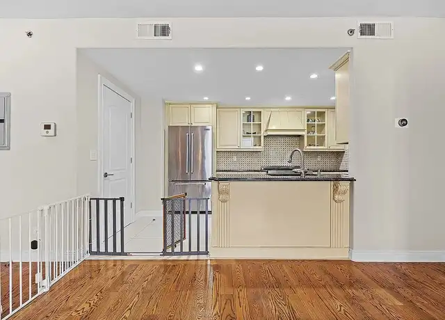 Property at 6336 99th St, Rego Park, NY, 11374, 1 bed, 1 bath, [object Object]