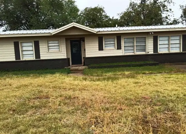 Property at 4203 38th St, Lubbock, TX, 79413, 4 beds, 3 baths, [object Object]