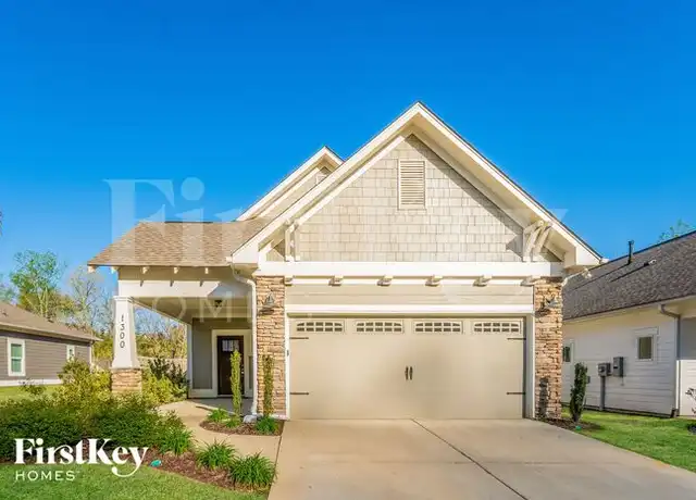Property at 1300 Shades Ter, Birmingham, AL, 35210, 3 beds, 2 baths, [object Object]