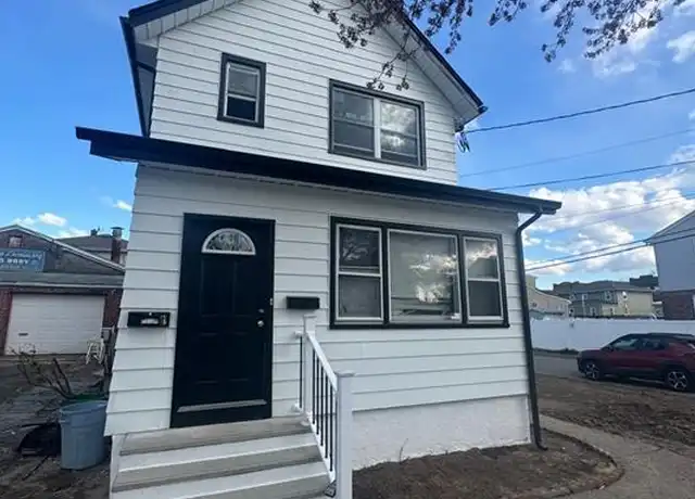 Property at 282 Green Ave Unit 2, Lyndhurst, NJ, 07071, 2 beds, 1 bath, [object Object]
