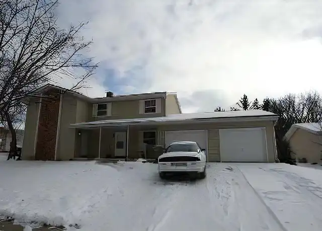 Property at 2013 Adderbury Ln, Madison, WI, 53711, 3 beds, 1.5 baths, [object Object]